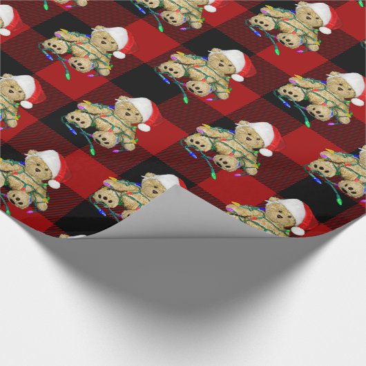 Christmas Teddy Bears On Buffalo Plaid Cadeaupapier (Hoek)