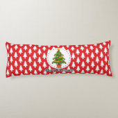 Christmas Tree on Red Pines Pattern - Merry Xmas Lichaamskussen (Achterkant)