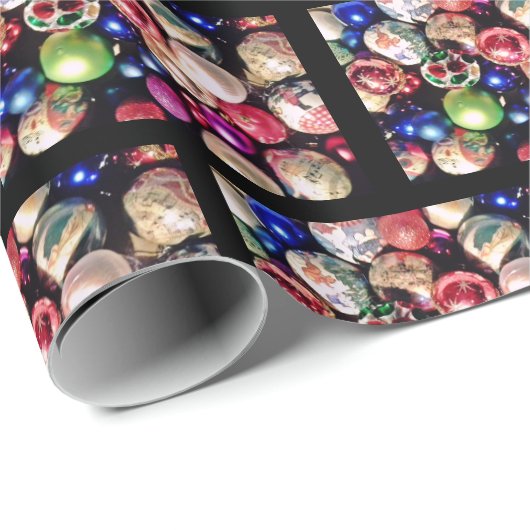 CHRISTMAS TREE ORNAMENTS wrapping paper Cadeaupapier (Rol Hoek)