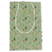 Christmas Tree Santa cute character holiday design Medium Cadeauzakje (Voorkant)