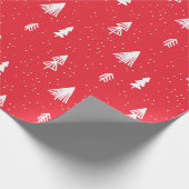 Christmas Tree snow red modern Cadeaupapier (Hoek)