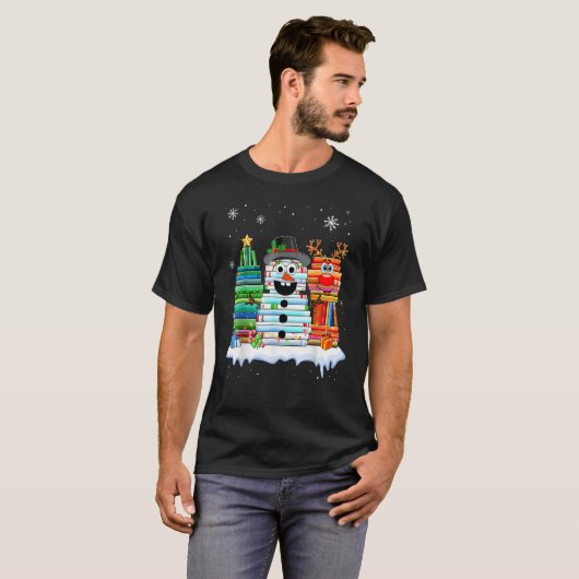 Christmas Tree Snowman Reindeer Book Stack Librari T-shirt (Voorkant volledig)