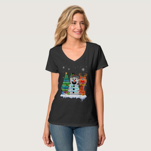 Christmas Tree Snowman Reindeer Book Stack Librari T-shirt (Voorkant volledig)
