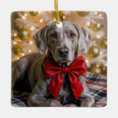 Christmas Weimaraner Dog With Red Bow Keramisch Ornament (Voorkant)