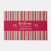 Christmas Welcome – Red, Green & Gold Stripes Deurmat (Voorkant)