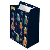 Christmas Whimsical Colorful Bears Gift Bag Medium Cadeauzakje (Voorkant Gekanteld)