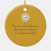 Christmastime Deer Yellow Cream Floral Keramisch Ornament (Achterkant)