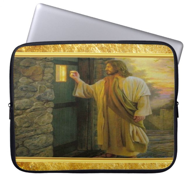 Christus kloppen op een verweerde houten deur goud laptop sleeve (Voorkant)