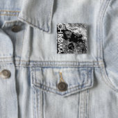 CHRØMA RUST BADGE VIERKANTE BUTTON 5,1 CM (In situ)