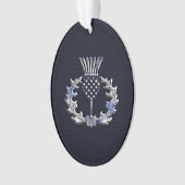 Chrome achtige koolstofvezel print Scottish Thistl Ornament (voorkant)