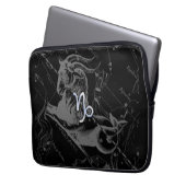 Chrome als Steenbok Sterrenbeeld op Hevelius Laptop Sleeve (Voorkant Links)