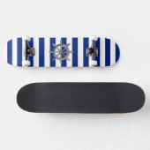 Chrome als wiel op Nautical Stripes Skateboard (Horizontaal)