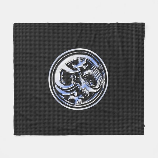 Chrome Dragon Crest in Carbon Fiber Print Fleece Deken (Voorkant (Horizontaal))