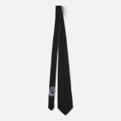 Chrome Draken Crest op Carbon Fiber Print Stropdas (Achterkant)