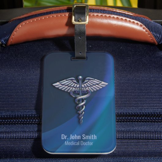 Chrome Holographic Dark 3D Medical Caduceus Bagagelabel (Voorkant Insitu 2)
