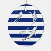 Chrome Like Diver and Sharks on Nautical Stripes Keramisch Ornament (Links)