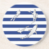 Chrome Like Diver and Sharks on Nautical Stripes Zandsteen Onderzetter (Voorkant)