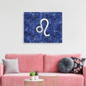 Chrome like Leo Sign on Navy Blue Digital Camo Canvas Afdruk (Insitu (Woonkamer))