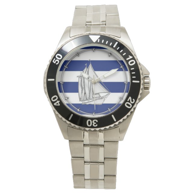 Chrome like Sailboot on Nautical Stripes Horloge (Voorkant)