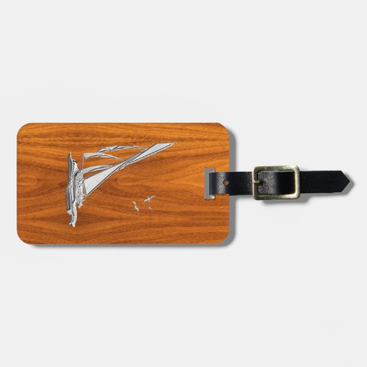 Chrome Regatta Sailboot op Teak Veneer Styles Bagagelabel (Voorkant horizontaal)