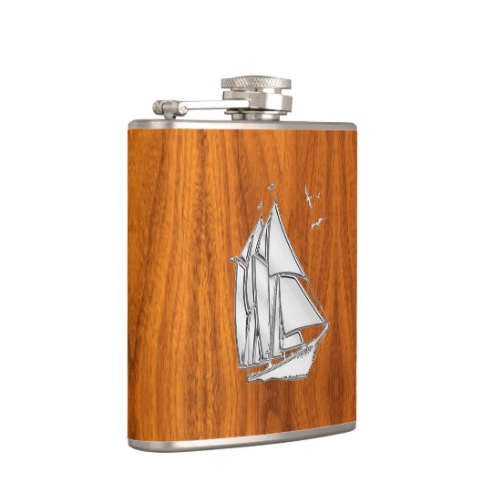 Chrome Sailboot op Teak Print Heupfles (Rechts)