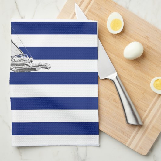 Chrome Sailing op Nautical Stripes Theedoek (Quarter Fold)