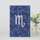 Chrome Scorpio Zodiac Sign on Navy Blue Camo Briefpapier (Staand voorkant)