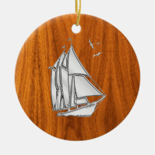Chrome Silver als Sailboot op Teak Veneer Keramisch Ornament