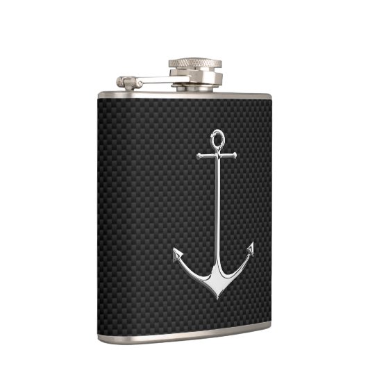 Chroomanker op afdruk van koolstofvezel heupfles (Rechts)