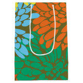 chrysanten met meerdere kleuren op verpakkingspapi medium cadeauzakje (Achterkant)