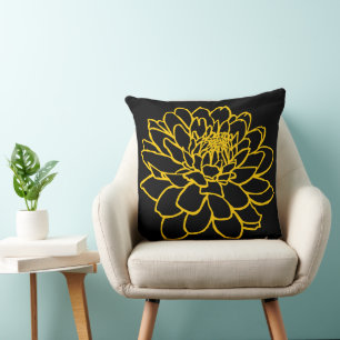 Chrysanthemum Drawing - Amber op zwart Kussen