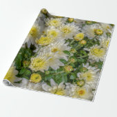 Chrysanthemum Floral Yellow Green White Cadeaupapier (Uitgerold)