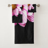 Chrysanthemum Flower btcna Bad Handdoek (Insitu)