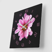Chrysanthemum Flower Pink Script Roman wcn Vierkante Klok (Hoek)