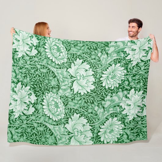 Chrysanthemum Green, William Morris Fleece Deken (In situ)