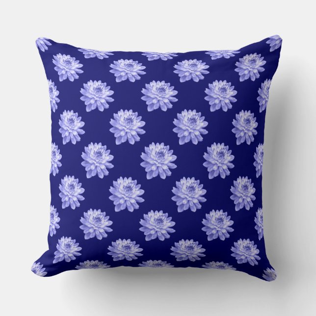 Chrysanthemum Pattern - Deep Navy Blue Kussen (Voorkant)