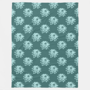 Chrysanthemum Pattern - Moss Green Fleece Blanket Deken