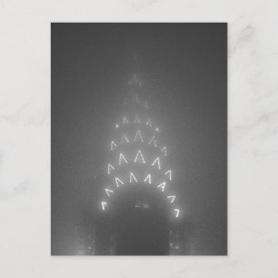 Chrysler Buiding in Fog Briefkaart