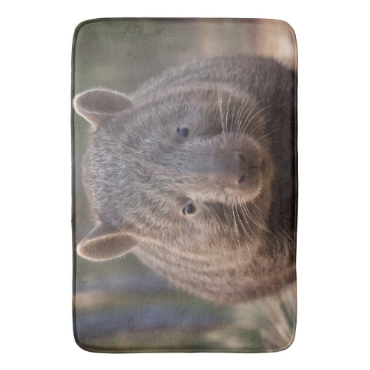 Chubby Charm: de Schattige Australische wombat Badmat (Voorkant Verticaal)