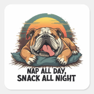 Chubby Engelse Bulldog dutje en snack Vierkante Sticker