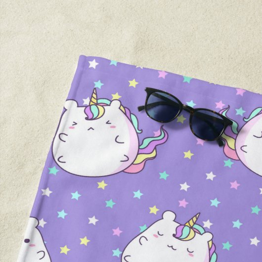 Chubby Unicorn Rainbow Stars Pattern Personalized Strandlaken (In situ)