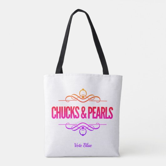 Chucks & Pearls stemmen Kamala Black Tote Bag (Achterkant)