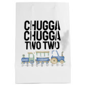 Chugga Chugga Twee | Verjaardag | Cadeauzakken Medium Cadeauzakje (Achterkant)