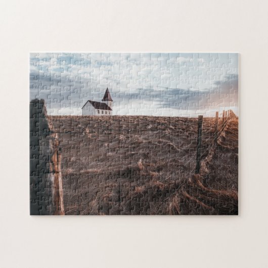 Church Building & Hay Field tijdens Sunset Legpuzzel (Horizontaal)