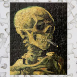 Cigarette van Vincent van Gogh Legpuzzel<br><div class="desc">De schedel met Burning Cigarette van Vincent van Gogh is een fijne kunstpost van impressionisme, die nog steeds het leven schildert. Een portret van het roken van het menselijk skelet. Geweldig afbeelding voor antirookproducten. Roken doodt elk jaar 1.000 mensen, helpt iemand om vandaag met roken te stoppen. Geweldig afbeelding voor...</div>
