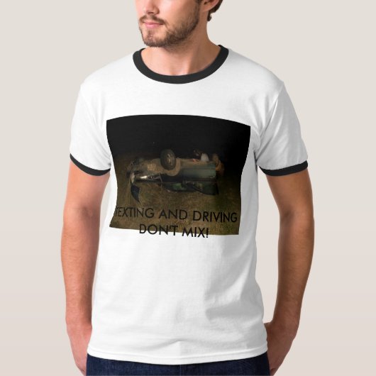 CIMG3429, HET TEXTEREN EN HET RIJDEN MIX NIET! T-SHIRT (Voorkant)