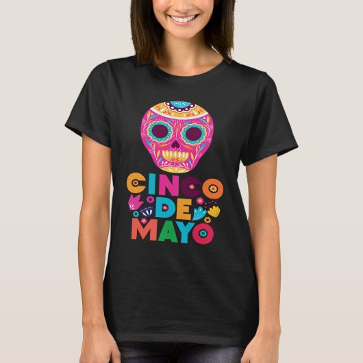 Cinco De Mayo Burritos  Mexico Tacos and Avocado   T-shirt (Voorkant)