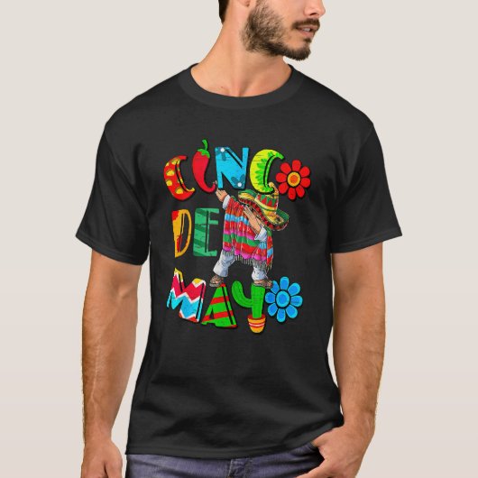 Cinco De Mayo Dabbing Mexican Poncho Party Fiesta  T-shirt (Voorkant)