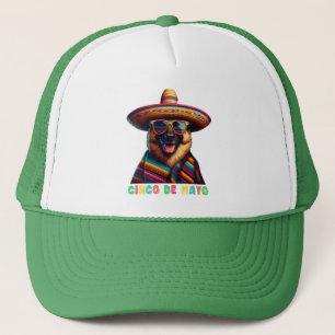 Cinco de Mayo Duitse Herder met Poncho Sombrero Trucker Pet