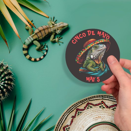 Cinco de Mayo Iguana Dragen Sombrero & Serape Ronde Sticker